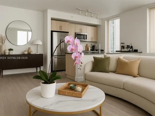 79 SW 12th St APT 2001S, Miami, FL 33130