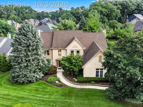 17190 Tall Pines Ct, Northville, MI 48168