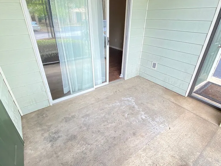 447 W Longleaf Dr #403 — Photo 17
