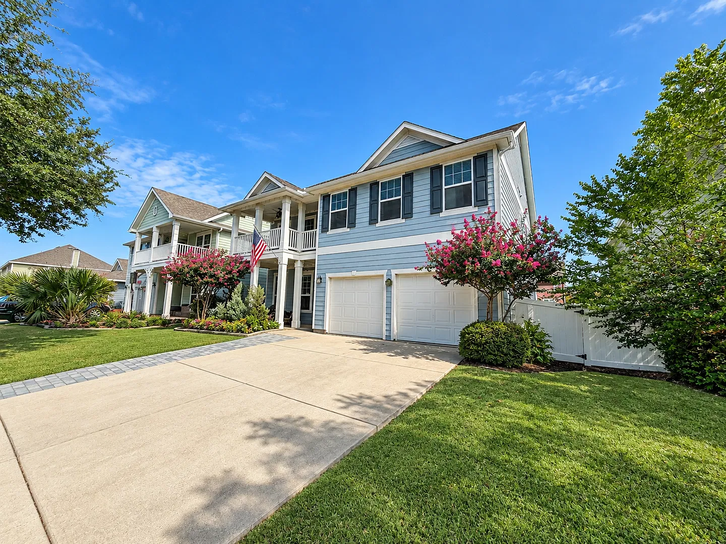Beautiful 3BR Home with Balcony & Porch in Desirable Aubrey Neighborhood! — Photo 1