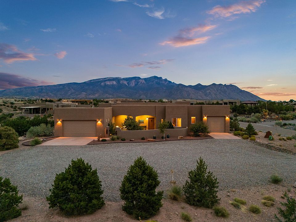 1st image of 22 Mimbres Ct