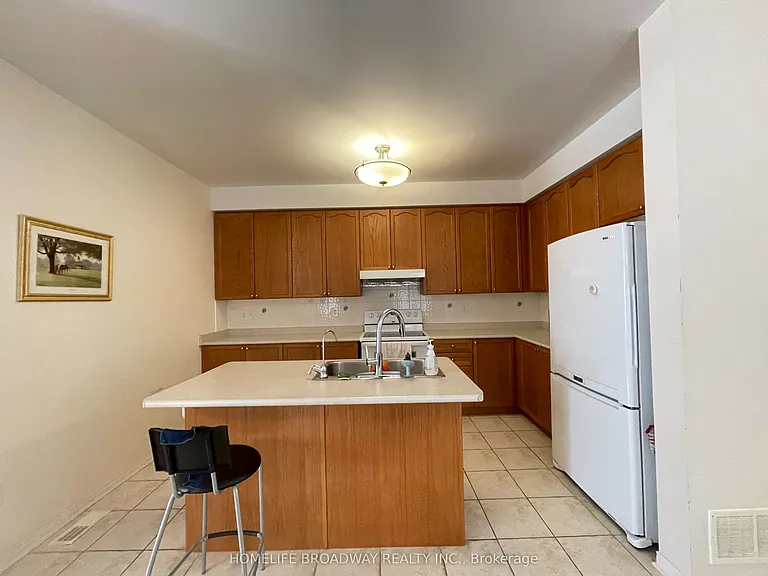 800 Cornell Rouge Blvd — Photo 7