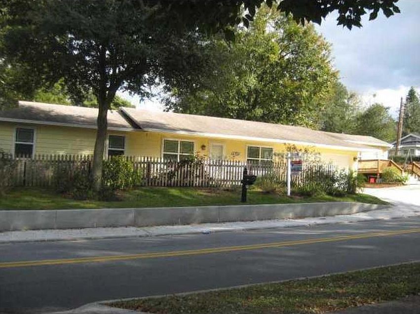 1st image of Lincoln Ave