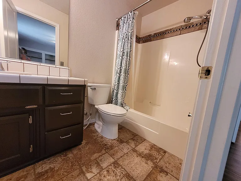 Master bath,