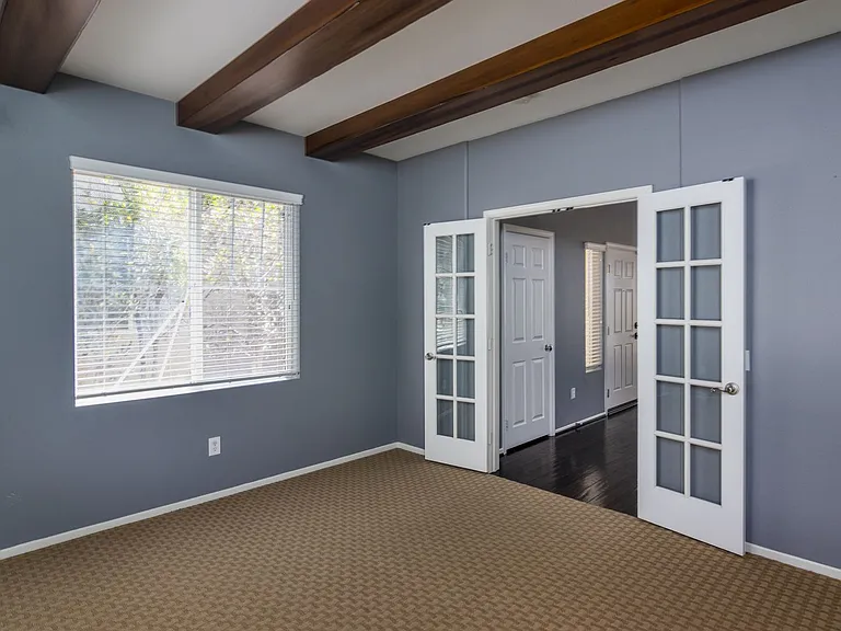 28031 Alta Vista Ave — Photo 14
