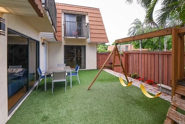 2903 SW 11th Pl N — Photo 15