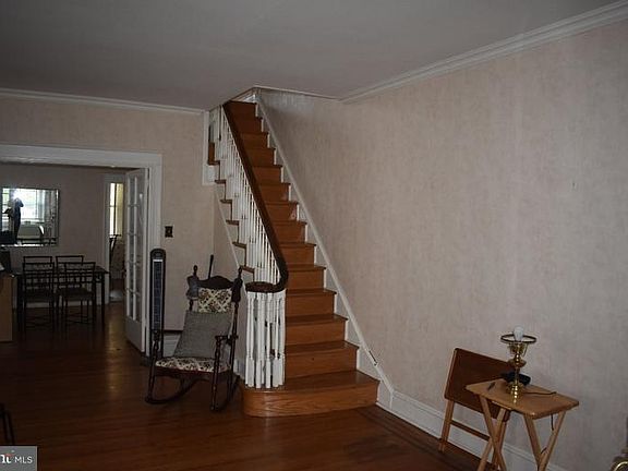 5th image of 1134 Haworth St