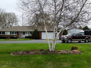 108 N State Route 49, Crescent City, IL 60928