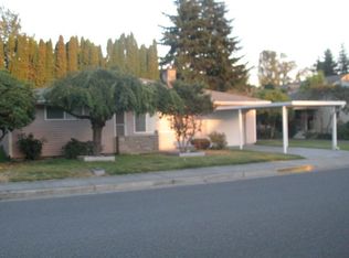 715 7th St SE, Puyallup, WA 98372