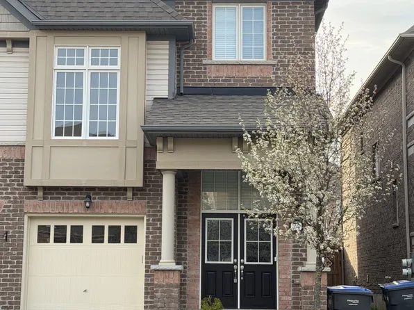 74 Fawnridge Rd, Caledon, ON L7C 3V3