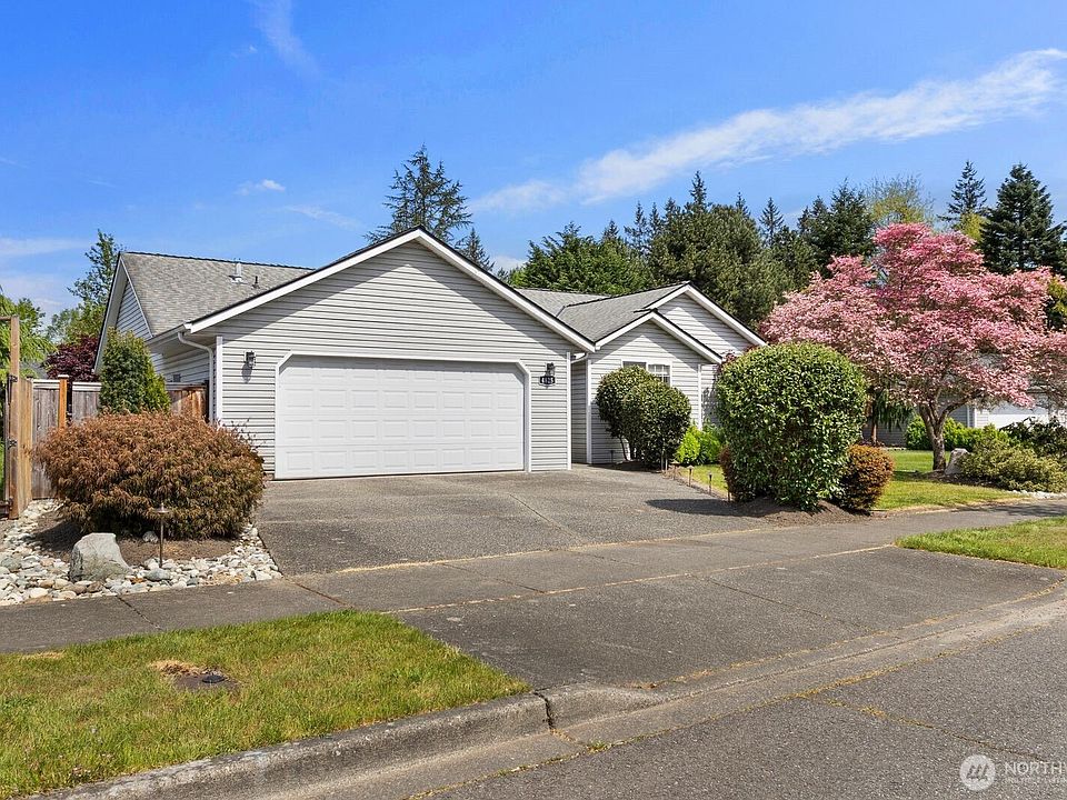 1st image of 4825 NE 199th Street