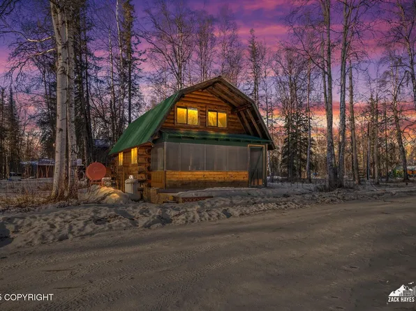 11270 N Deshka Loop, Palmer, AK 99688