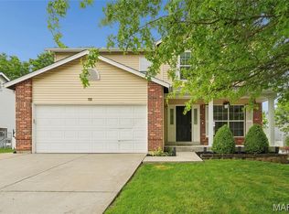 28 Fawn Oaks Dr, O'Fallon, MO 63366