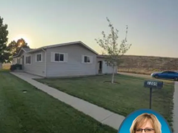 1205 17th St, Wheatland, WY 82201