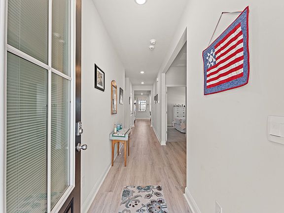 4th image of 1138 Heather Glen Blvd.