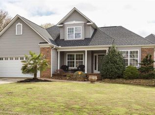 3 Lake Park Vw, Simpsonville, SC 29681