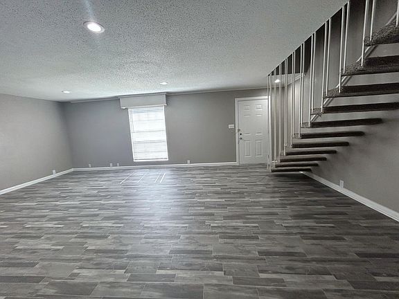 5th image of 777 Bateswood Dr #4-14