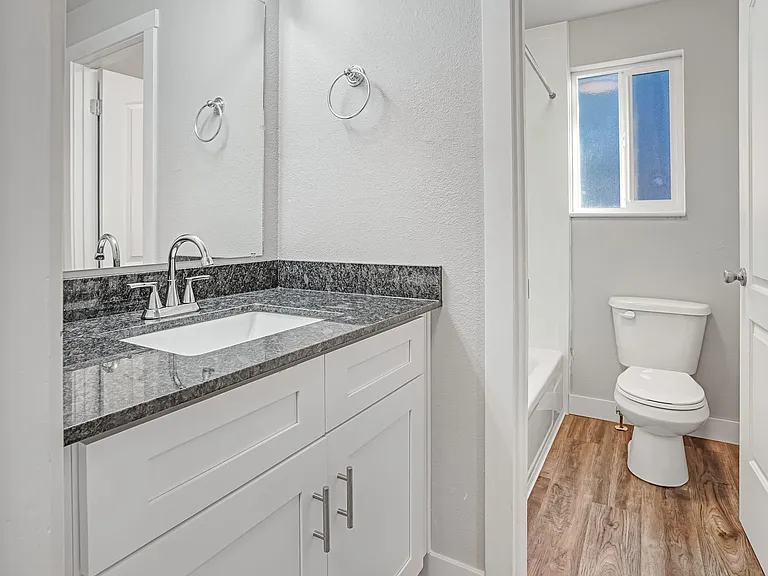 25 N Orchard Dr — Photo 24