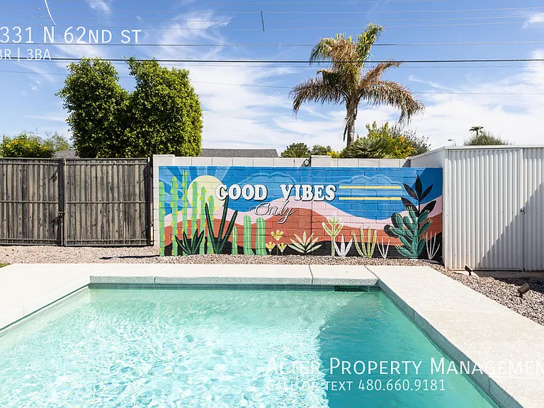 3331 N 62nd St — Photo 41