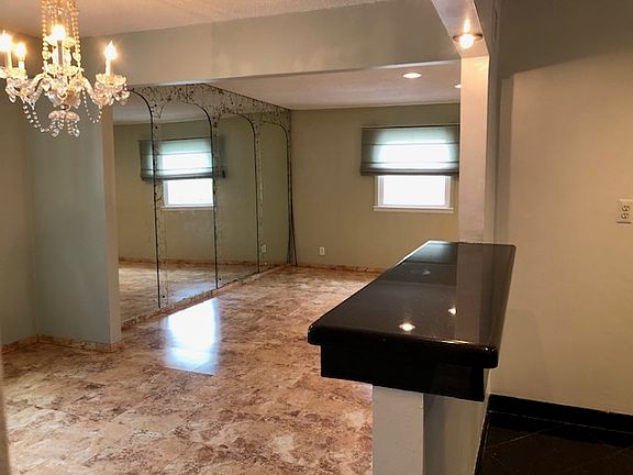 5th image of 24333 72nd Ave Floor 2