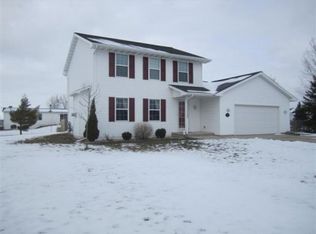 211 Ronald St, Luxemburg, WI 54217