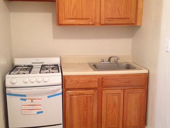 2nd image of 2816 34th St APT 3E