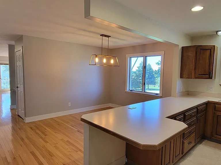 8892 Sunset W — Photo 20
