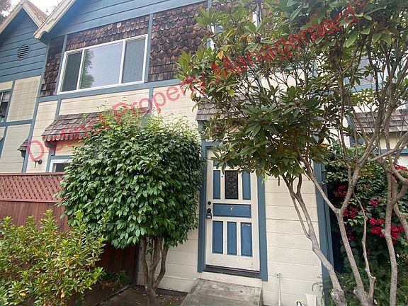 4th image of 315 Spruce St Unit 5