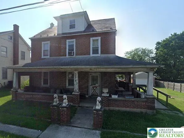 2815 Willow St N, Coplay, PA 18037