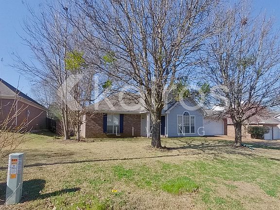 2nd image of 845 Windward Dr