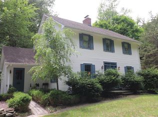 29 Jamieson Dr, Walden, NY 12586