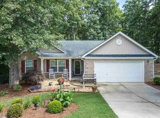 839 Custom Ln, Winder, GA 30680