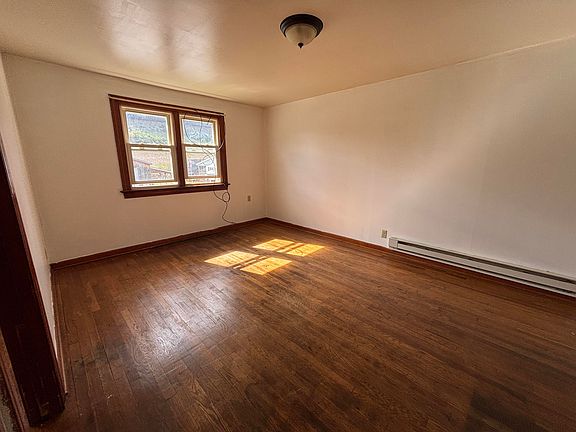 5th image of 106 Ridge Rd #108