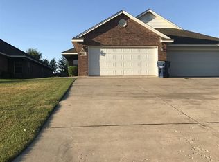 2527 W Oklahoma Ave, Guthrie, OK 73044
