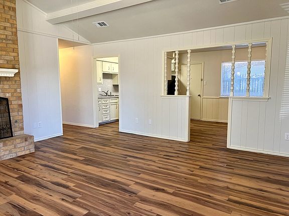 5th image of 4407 75th Dr #A