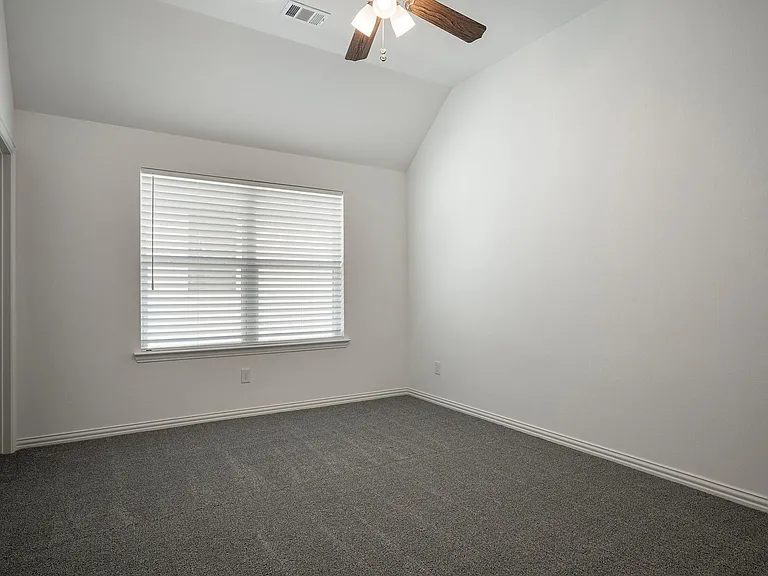 2351 Waterford Way — Photo 16