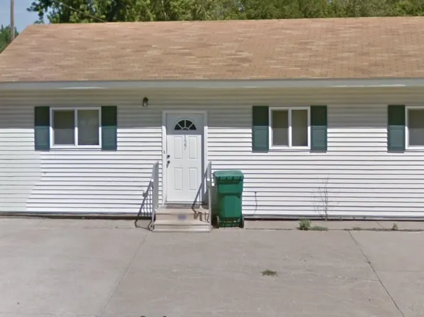 127 10th St, Ogden, KS 66517