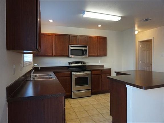 3rd image of 10432 Evening View Dr
