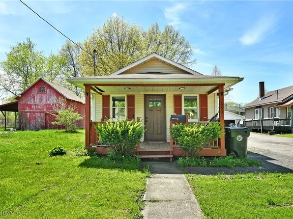 1553 Parkman Rd NW, Warren, OH 44485