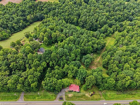 5th image of 6433 State Highway 268
