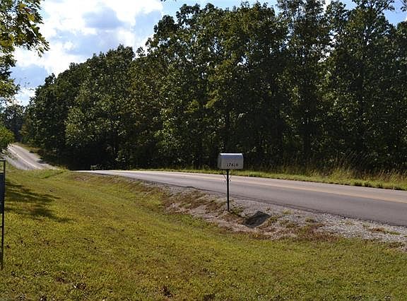 4th image of 17616 Highway H