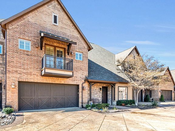 2nd image of 332 Watermere Dr