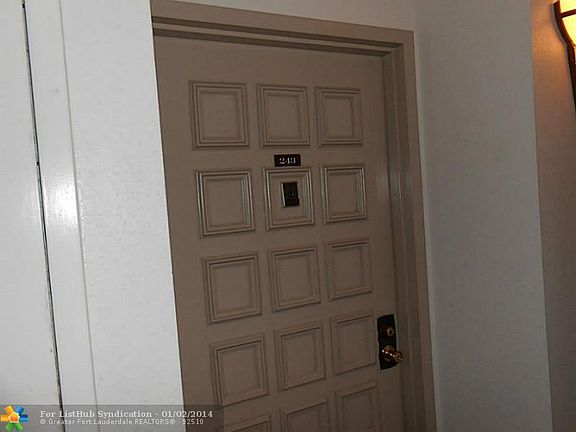 4th image of 7081 Environ Blvd APT 243