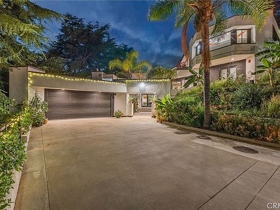 4th image of 2655 El Venado Dr