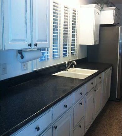 2nd image of 2912 Overland Ave