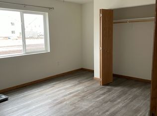 822 Kennedy St #211, Baraboo, WI 53913