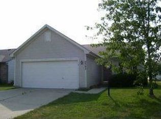 5302 Rocky Mountain Dr, Indianapolis, IN 46237