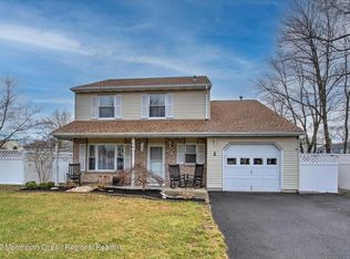 2 Jessica Dr, Howell, NJ 07731