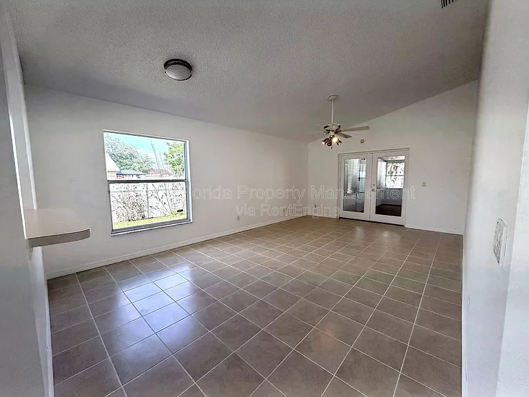 9176 Fort Jefferson Blvd — Photo 3