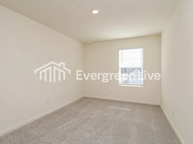 207 Long Dr — Photo 11